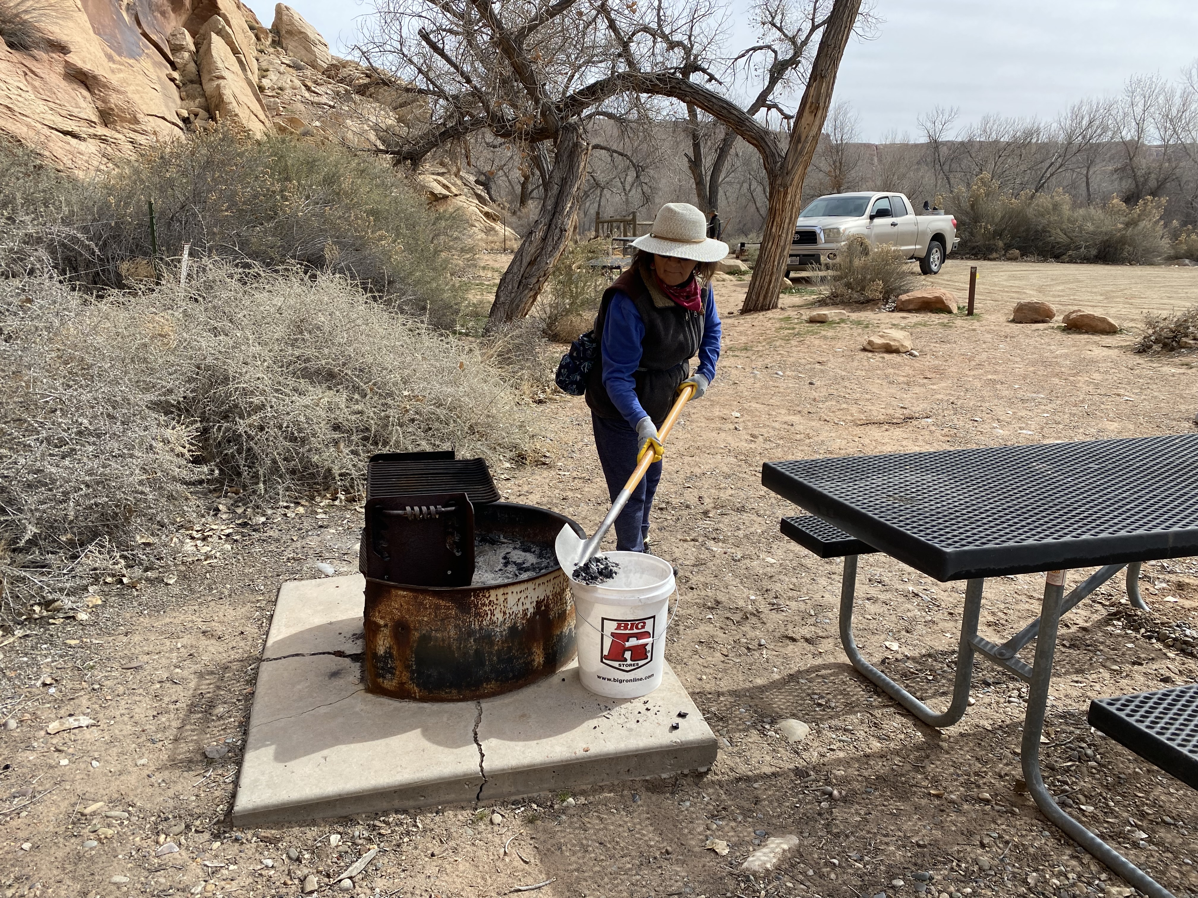 Volunteer Opportunity: Weed Removal & Campsite Beautification in Indian Creek